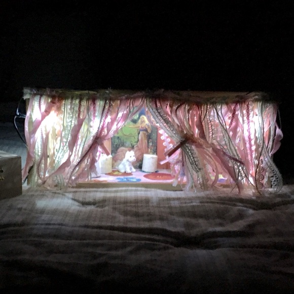 Fairy Hideaway Goddess of Spring Cave of Unicorns - Picture 16 of 16